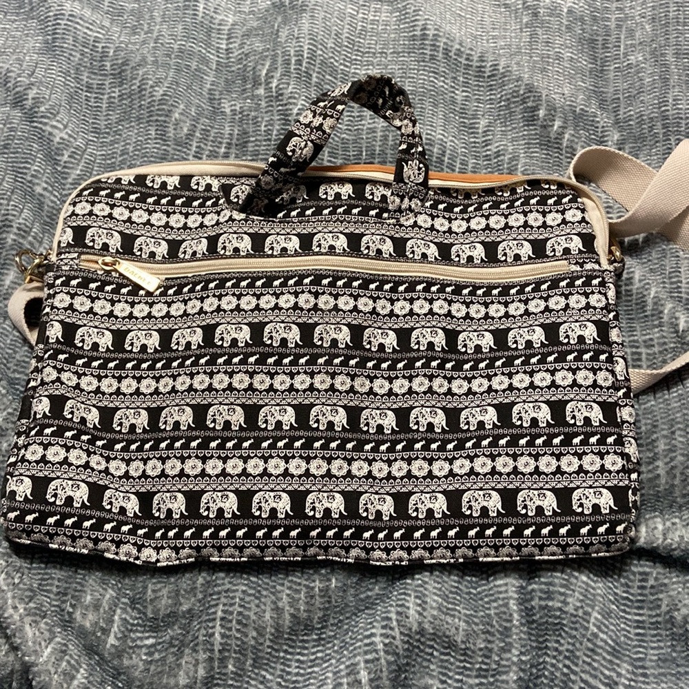 Laptop case - Picture 2 of 5
